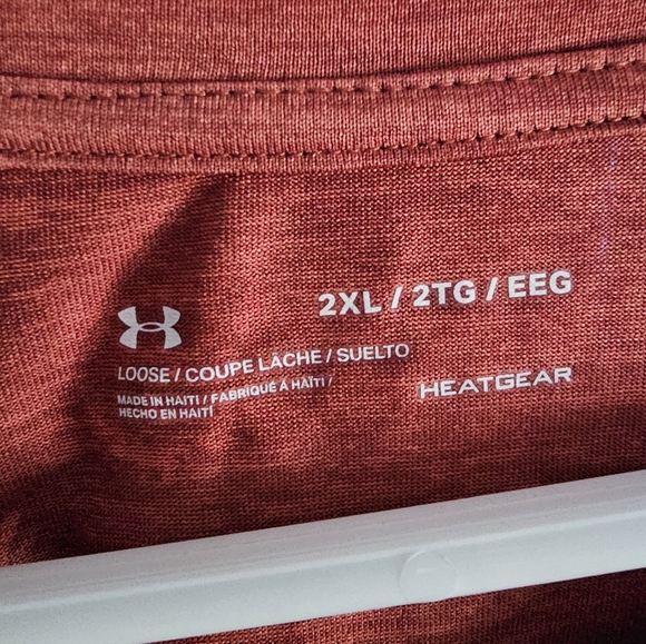 Under Armor Men's Loose Heatgear Heathered  Long Sleeve Size XXL COLOR RUSH - Picture 4 of 4